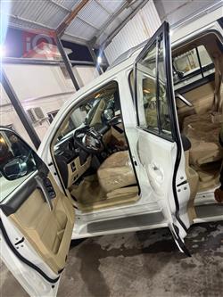 تويوتا لاندكروزر برادو